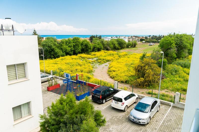 Luxury Two-Bedroom Apartment in amazing place Lukomorye C4 - image 10