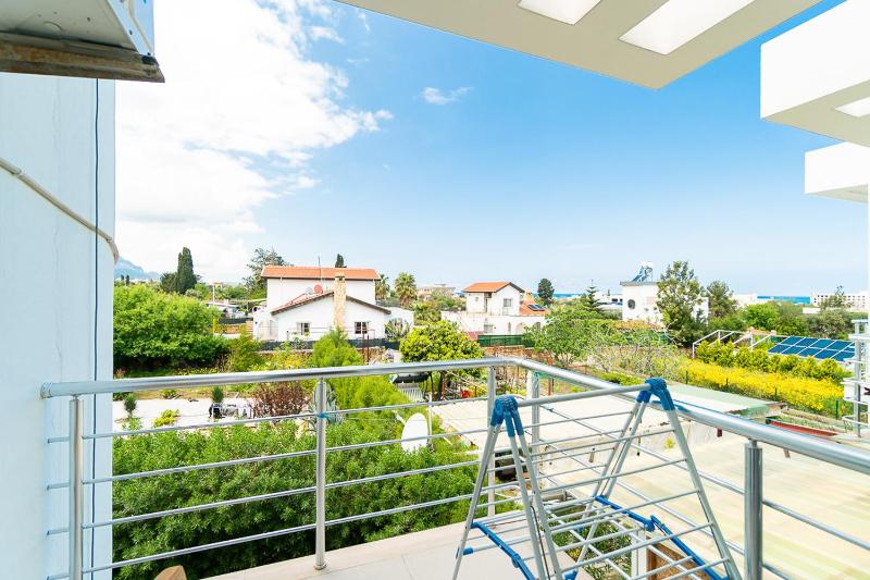 Luxury Two-Bedroom Apartment in amazing place Lukomorye C4 - image 8