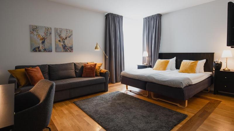 Family Double Room (2 adults + 2 children) image 2