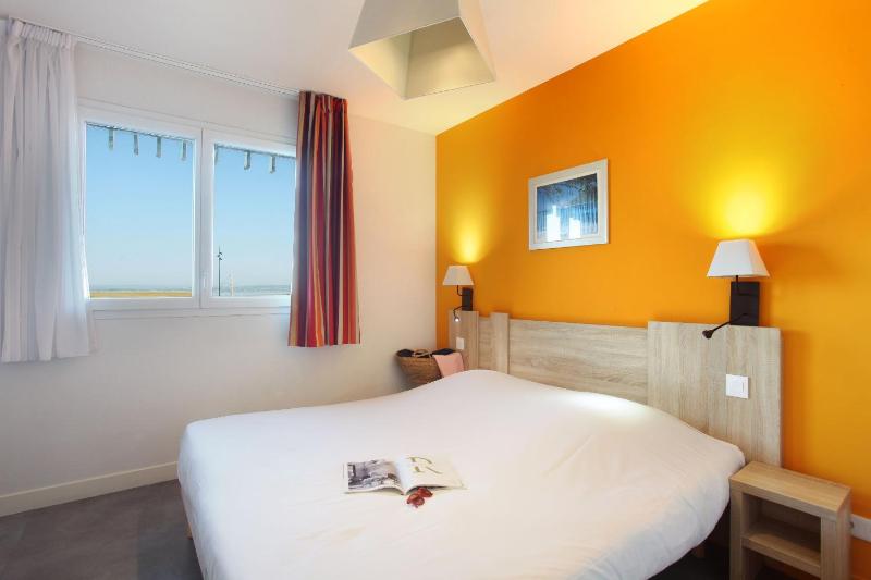 Standard Apartment image 4