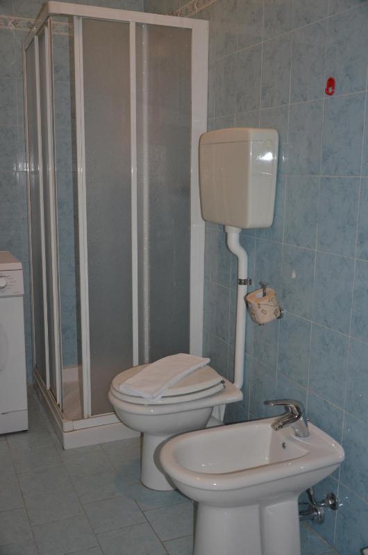 Two-Bedroom Apartment with Balcony image 2