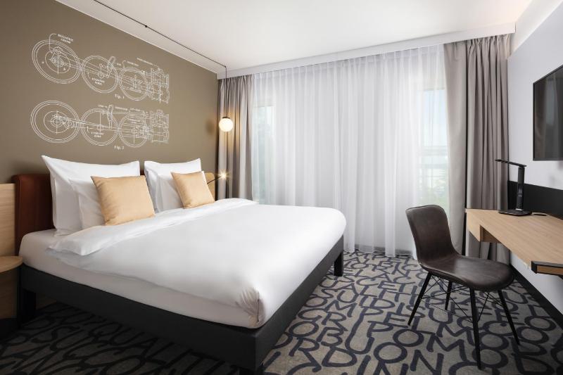 Superior Queen Room image 3