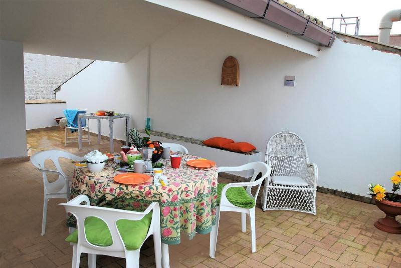 Casa Belvedere vista mare nel centro storico - image 31