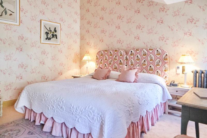 Standard Double Room image 4