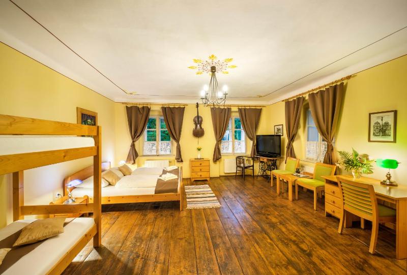 Superior Double Room image 3