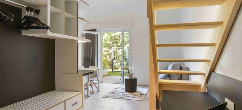 Superior One-Bedroom Apartment image 4