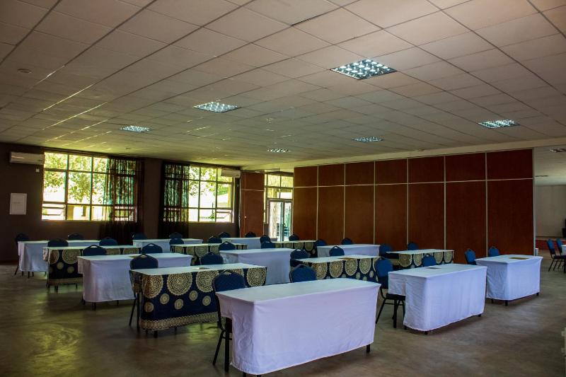 MalVille Boutique Hotel - image 3