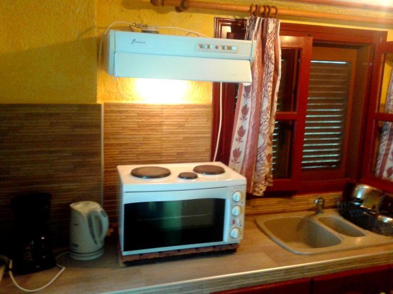 One-Bedroom Apartment (2 - 4 Adults) image 3