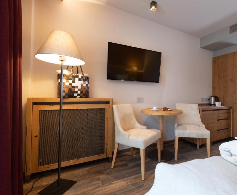 Superior Double Room image 4