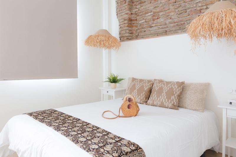 Atenea Malaga Apartments - image 42