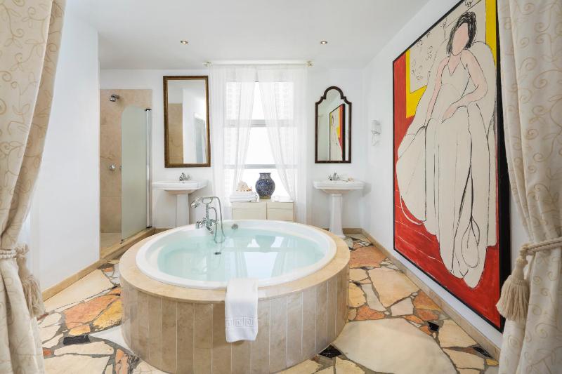 Junior Suite image 4