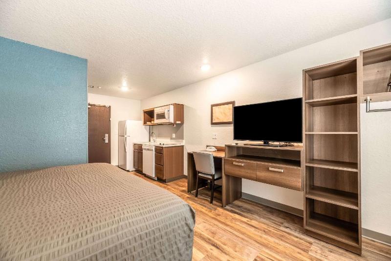 Queen Room - Accessible/Non-Smoking image 1
