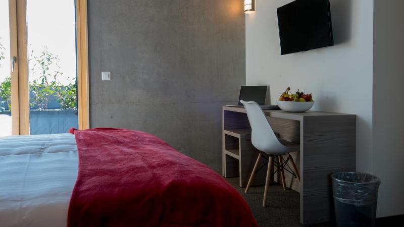 Superior Double Room image 3