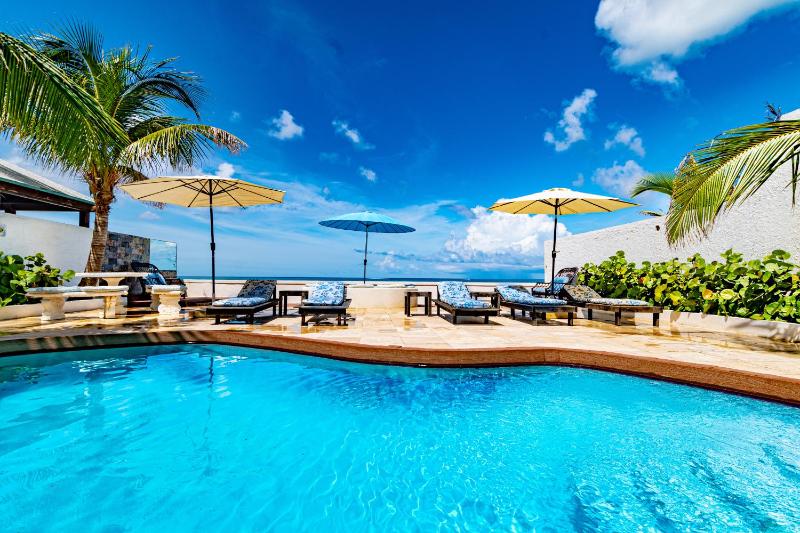 Caprice 14 - Oceanfront Villa - Gated Community with Pool - image 11