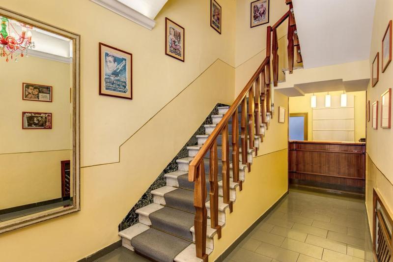 Economy Double Room image 2