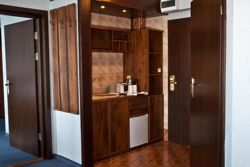 Studio Apartment image 3
