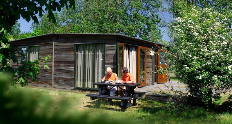 Chalet in Kijkduin with Sauna  Comfort - image 15