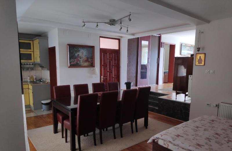 Deluxe Apartment image 4