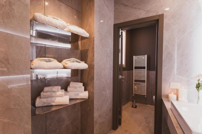 Spa Suite image 4