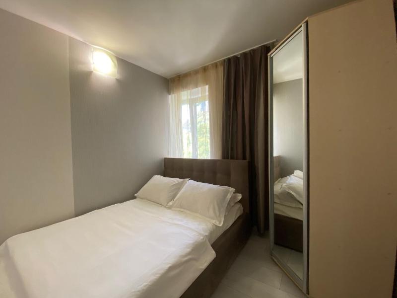 3-bedroom apartment Most City area - image 5
