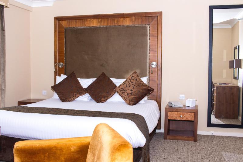 Deluxe Double Room image 1