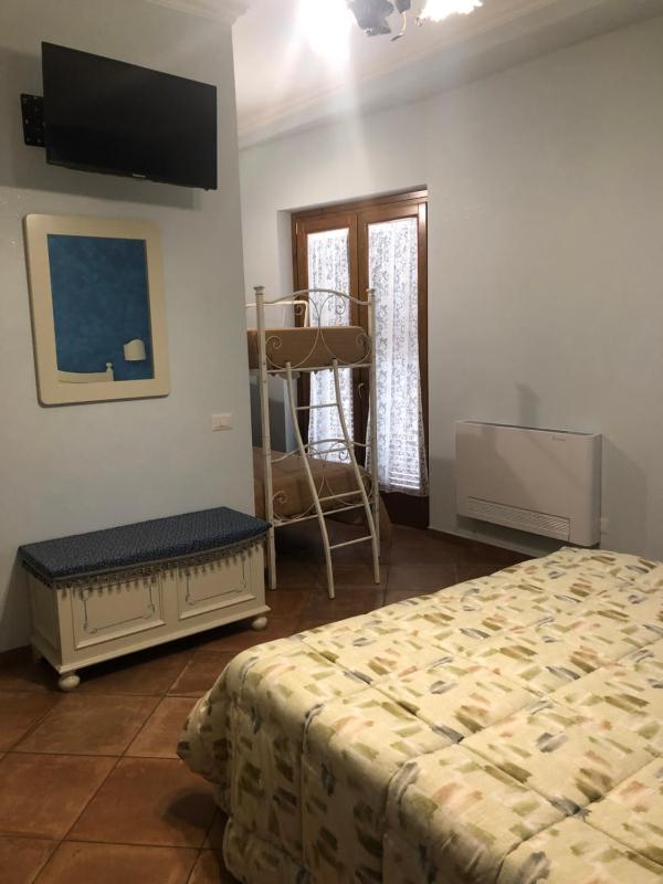 Double or Twin Room with Private Bathroom image 3