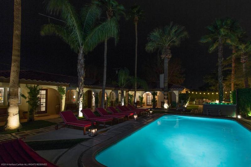 Villa Cristine - Spanish Style Palm Springs Villa - image 14