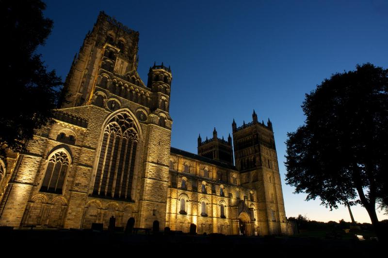 Premium King Room with Cathedral View image 2