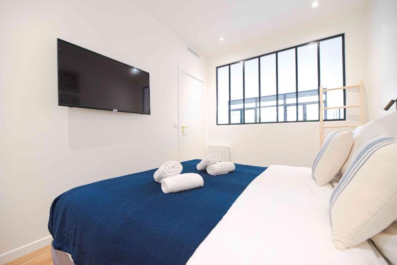 Deluxe Apartment image 2