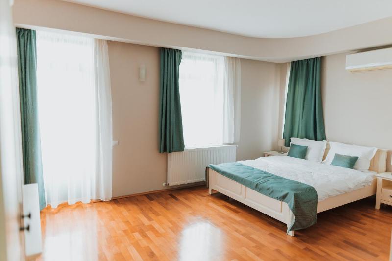 Green Villa Sibiu - image 41