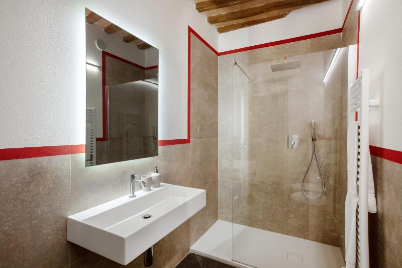 Superior Double Room image 3