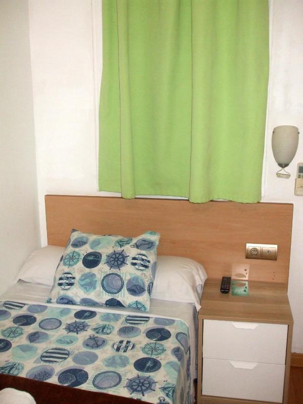 Hostal Felipe 2 - image 12
