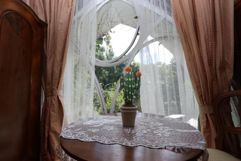 Studio with Garden View image 2