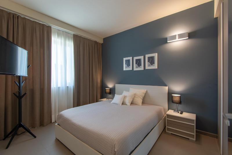 King Suite image 2