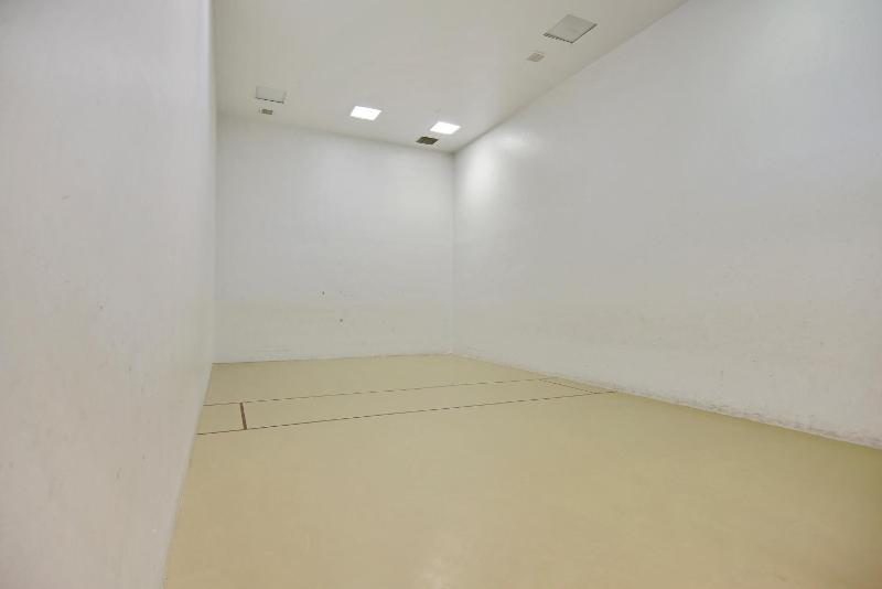 Phoenix 6 Unit 802 - image 14