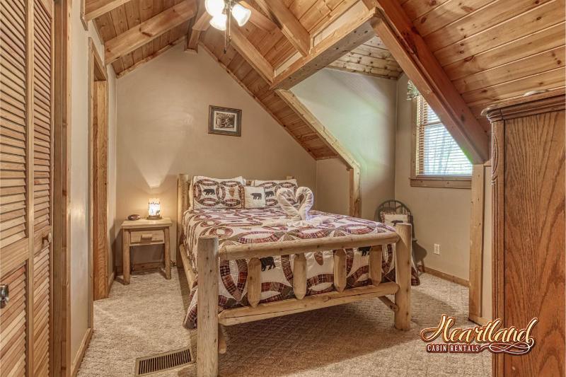 Cozy Den - image 33