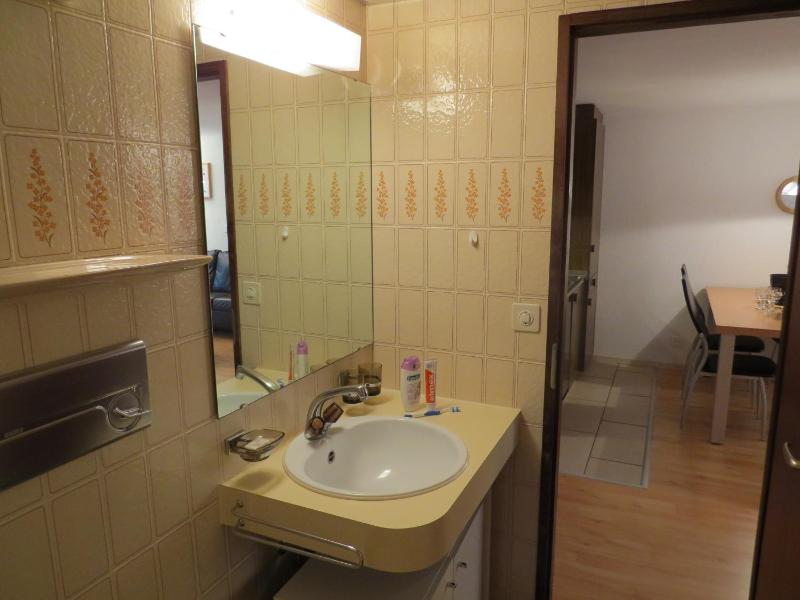 Apartment with Balcony image 4