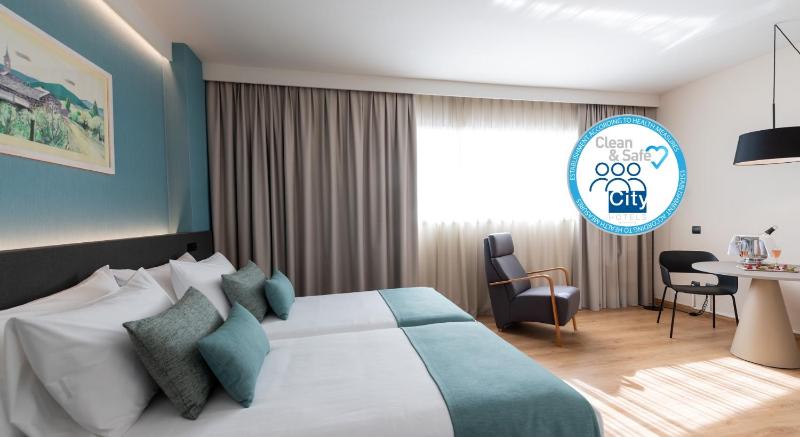 Aparthotel Atenea Barcelona - image 1