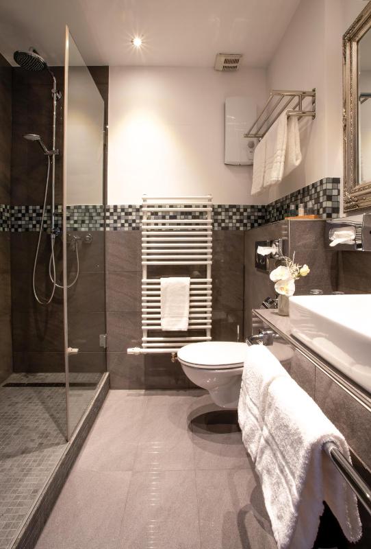 Single Room image 1