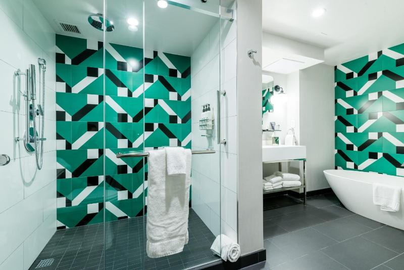 One Bedroom Suite  image 4