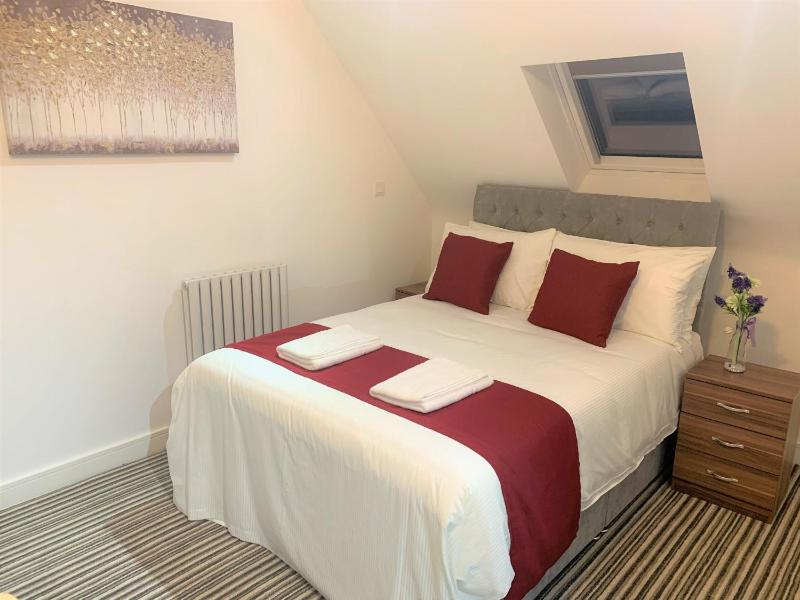 Standard Double Room image 4