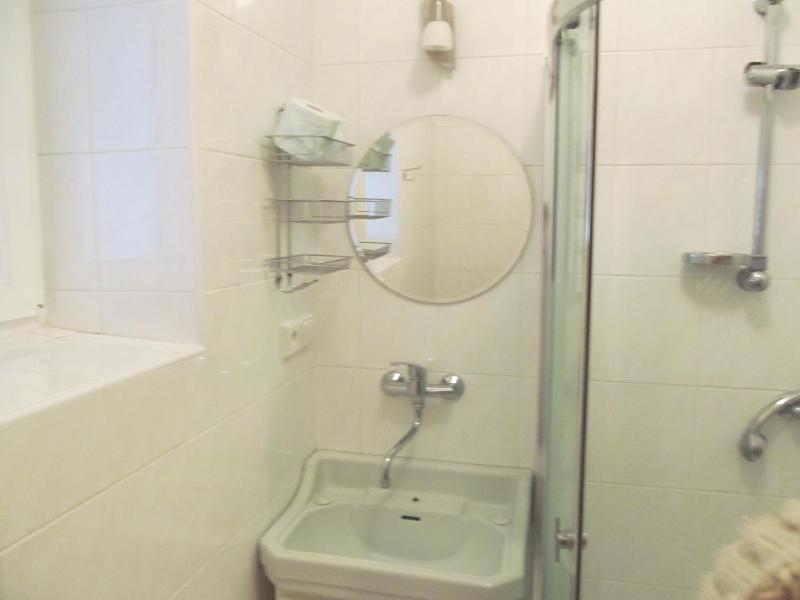 Apartment (2 Adults) image 4