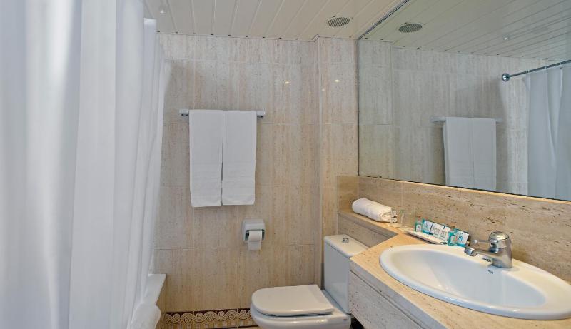 Hotel Hispania - image 11