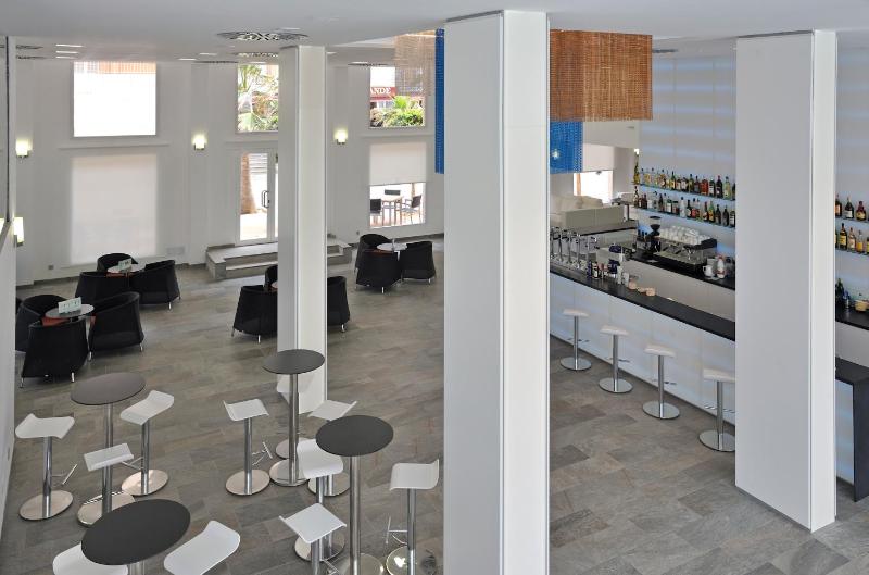 Hotel Hispania - image 37