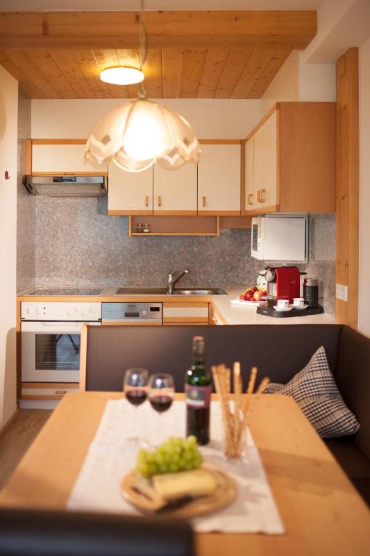 Superior One-Bedroom Apartment with Balcony image 4