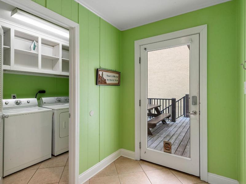 Five-Bedroom House image 2