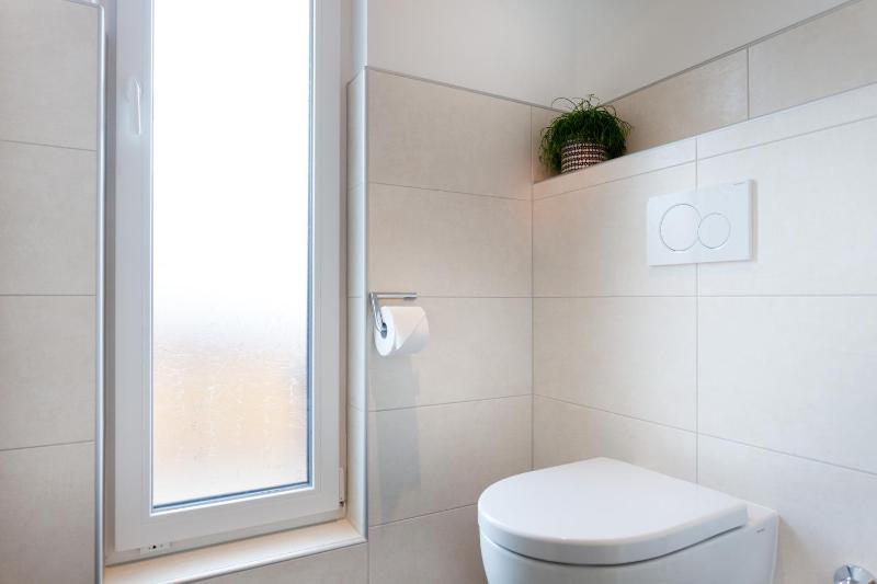Two-Bedroom Apartment with Mountain View image 2
