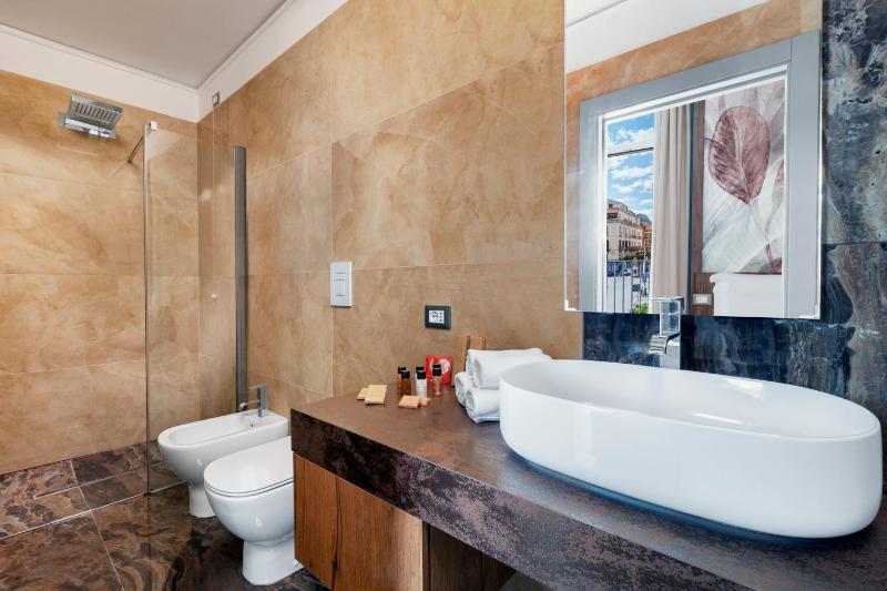 Elys Suites - image 18