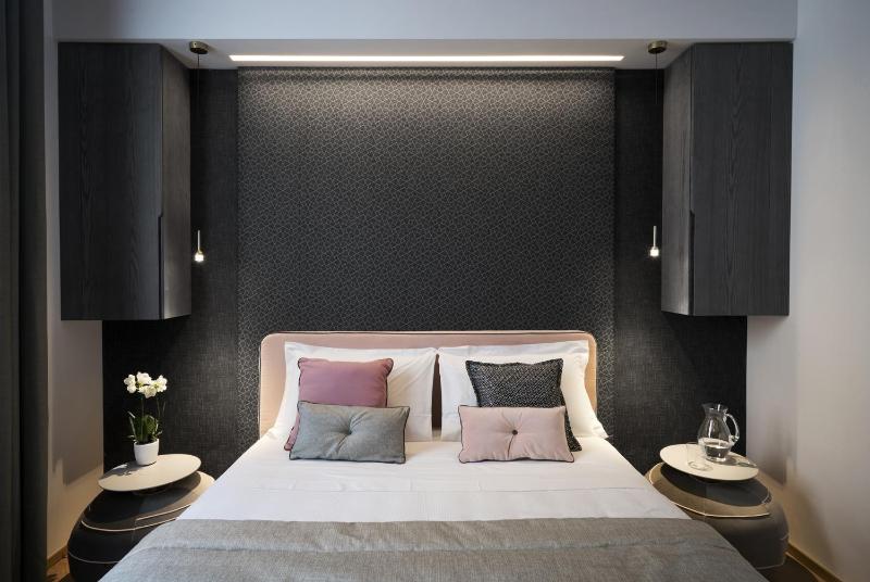Superior Queen Room image 3