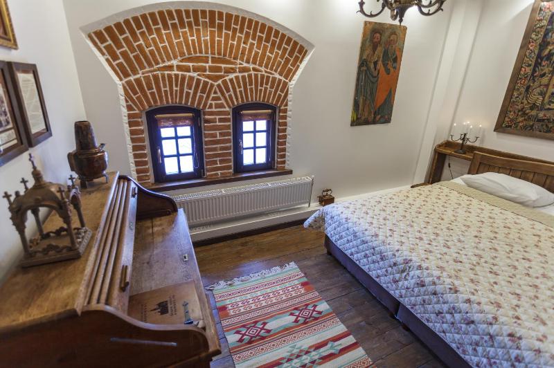 Standard Double or Twin Room image 4